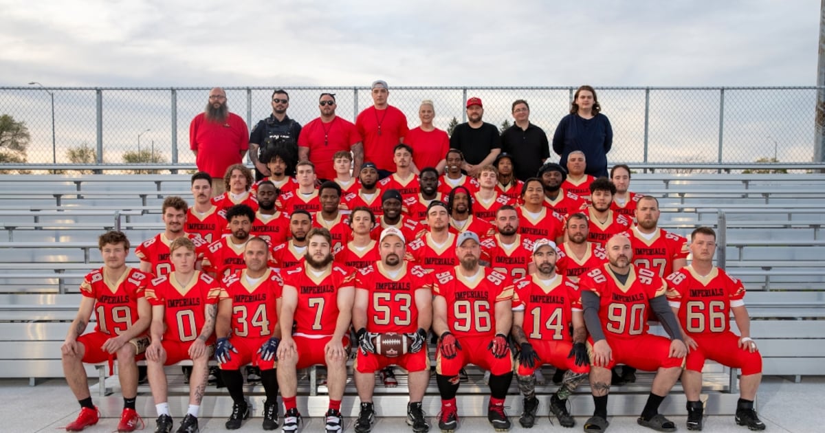 stolen-football-helmet-recovered,-returned-to-sarnia-team-–-ctv-news