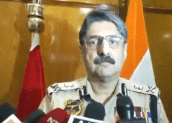 assam-police-busts-major-sim-card-racket-supplying-otps-for-whatsapp-accounts-to-…