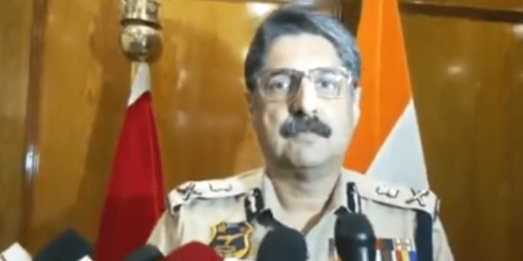 assam-police-busts-major-sim-card-racket-supplying-otps-for-whatsapp-accounts-to-…