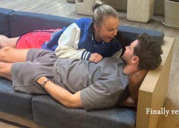 jojo-siwa-lies-on-top-of-chris-hughes-after-‘finally-reuniting’-on-holiday-|-metro-news