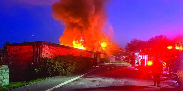 investigation-continues-into-clubhouse-fire-at-lakewood-shores-golf-resort-|-crime-|-iosconews.com