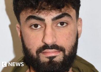 liverpool-barber-shared-is-beheadings-video-on-whatsapp-group-–-bbc