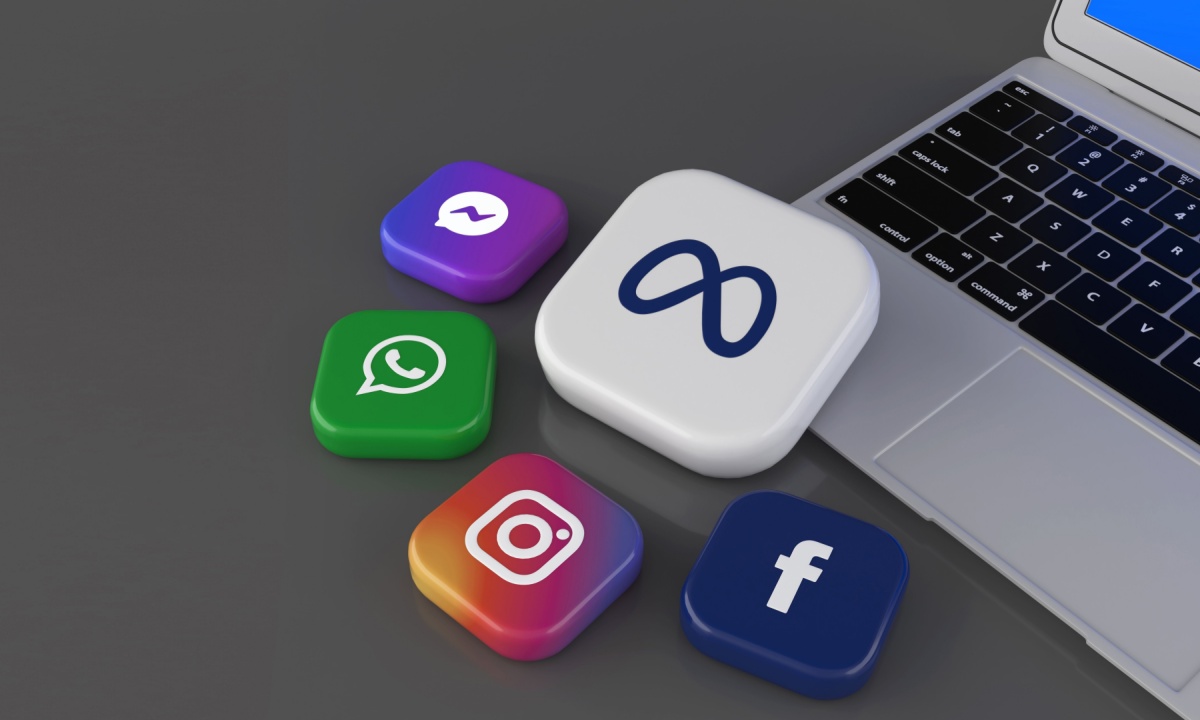 meta-concludes-defense-in-ftc-trial-over-instagram,-whatsapp-acquisitions