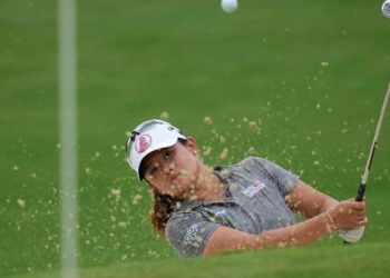 jenny-bae-lets-scoring-chances-slip-away-and-settles-for-1-shot-lead-in-lpga-event-in-mexico