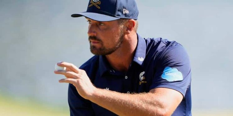 bryson-dechambeau’s-wild-ride:-liv-golf-star-gets-taste-of-speed-at-indianapolis-motor-…