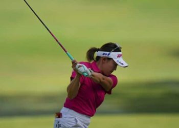 chisato-iwai-wins-mexico-riviera-maya-open-by-6-shots-for-first-lpga-title