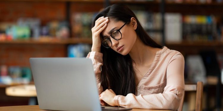linkedin-survey-reveals-remote-work-might-be-getting-harder-to-find-—-what-that-means-for-you