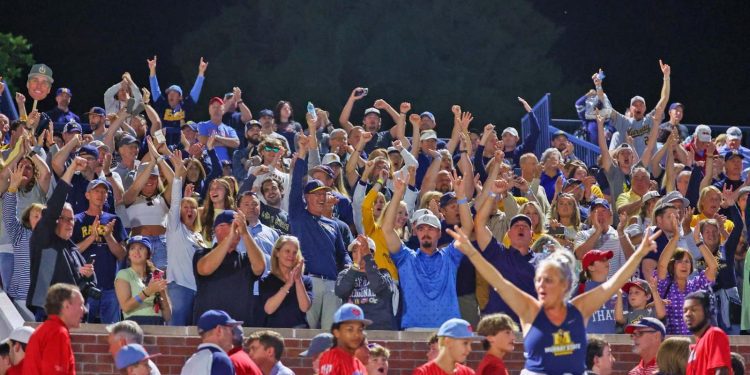 racers-win-first-ncaa-game-since-1979-–-murray-state-university-athletics