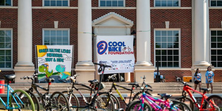 o’s-cool-bike-ride-and-walk-rolls-to-success-at-troy-university