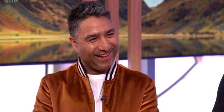 nick-mohammed-says-celebrity-traitors-cast-already-have-a-group-whatsapp-chat