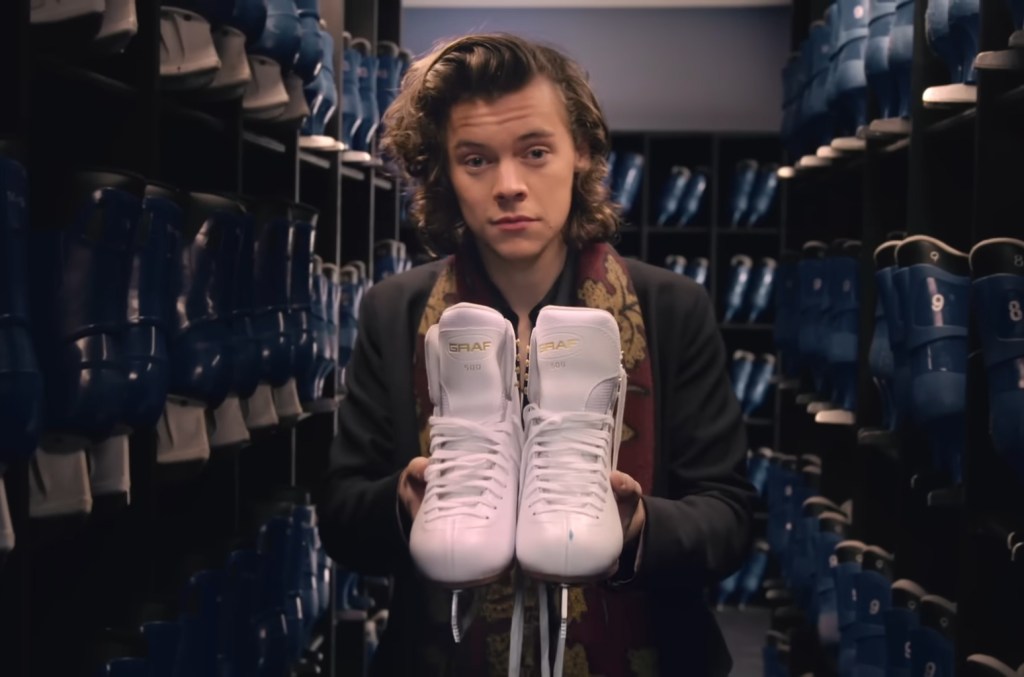 one-direction’s-‘night-changes’-music-video-hits-1-billion-views-on-youtube-–-billboard
