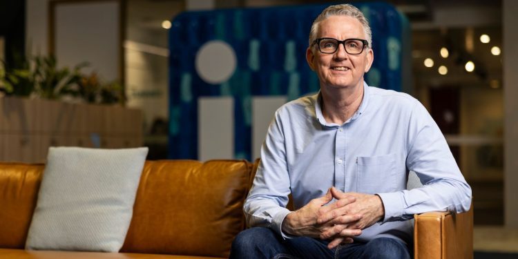 linkedin-ramps-up-video-ad-tools,-launches-first-impression-ads-and-ctv-upgrades-for-b2b