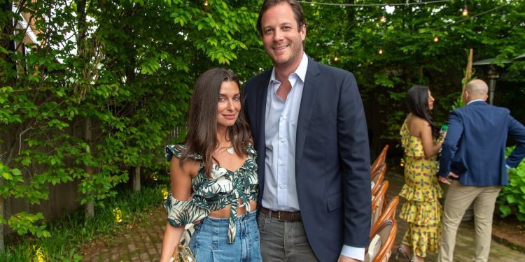 ‘mama-and-tata’-influencer-deactivates-instagram-after-husband’s-suicide-–-the-daily-beast