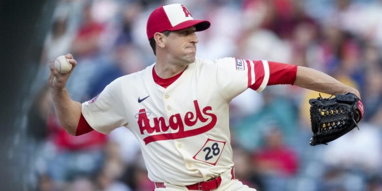 kyle-hendricks-earns-win-no.-100-and-chris-taylor-shines-in-angels-victory
