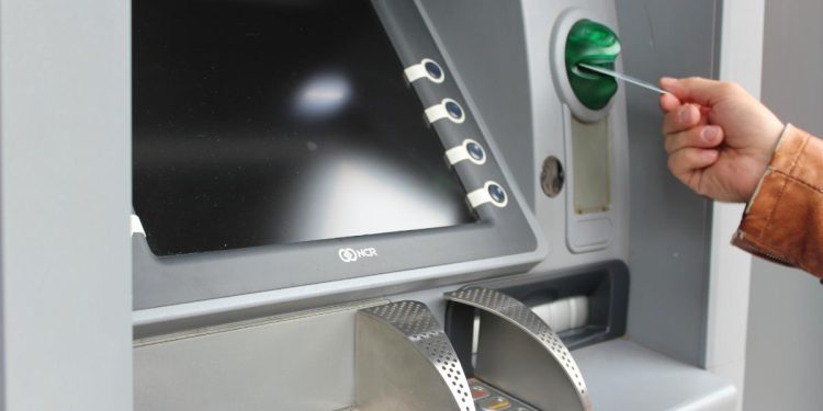 police-warning-amid-more-than-100-atm-thefts-across-watford-and-nearby