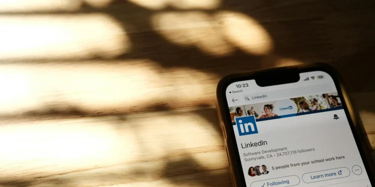 ai-linkedin-content-creator-|-london-daily-news