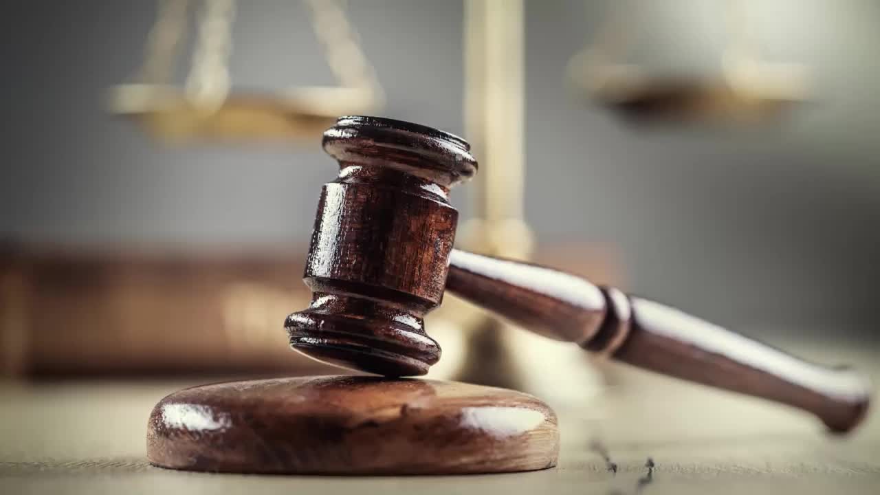 man-convicted-of-child-porn-charges-gets-no-jail-time-after-judge-described-the-graphic-…