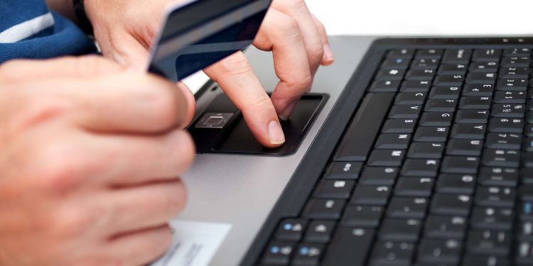 police-warn-‘never-send-a-deposit’-for-facebook-marketplace-item