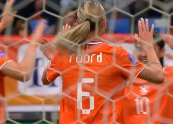 espn-i-oranje-leeuwinnen-uitzwaaiwedstrijd-–-vimeo