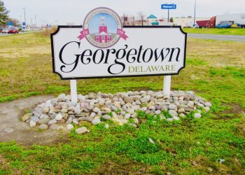 georgetown-town-council-passes-absentee-ballot,-voter-registration-amendments-to-town-code