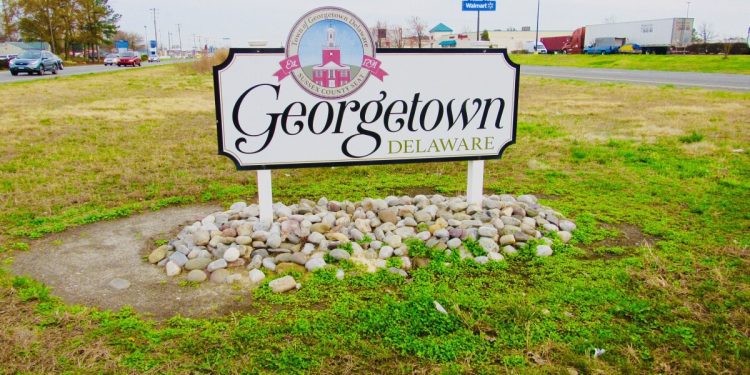 georgetown-town-council-passes-absentee-ballot,-voter-registration-amendments-to-town-code