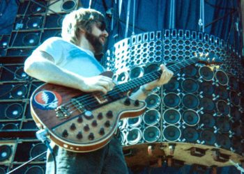 grateful-dead-wall-of-sound-system-detailed-in-new-book-–-billboard