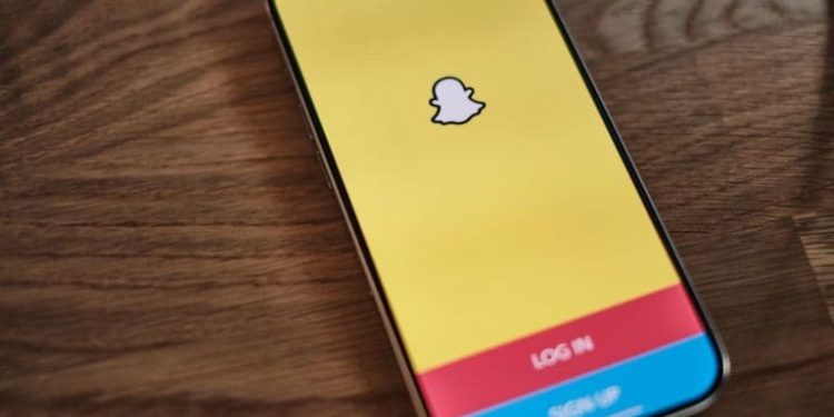 snapchat-struggles-to-attract-indian-advertisers?-|-prasar-bharati-and-shucae-films-ott-join-forces