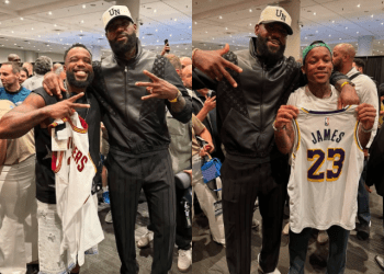 kai-cenat-helps-cashnasty-and-tylil-meet-lebron-james-at-fanatics-fest-in-new-york