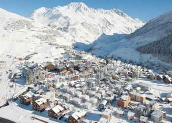 our-facebook-pages-are-merging!-–-snow-magazine