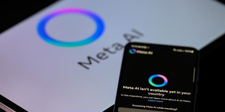 facebook-is-asking-to-use-meta-ai-on-photos-in-your-camera-roll-you-haven’t-yet-shared