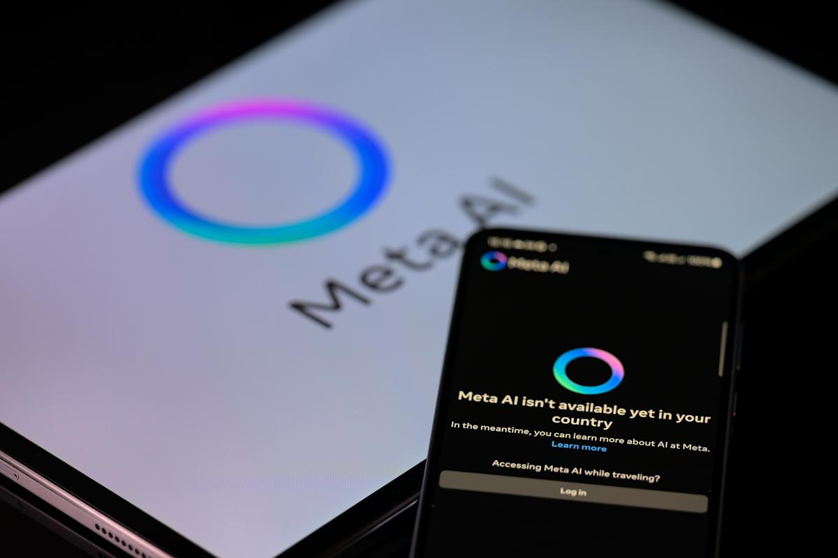 facebook-is-asking-to-use-meta-ai-on-photos-in-your-camera-roll-you-haven’t-yet-shared