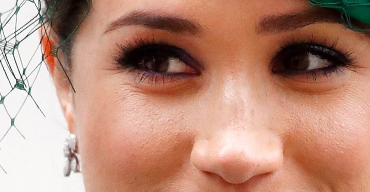 buckingham-palace-issues-rare-instagram-response-after-2-famous-guests-film-rule-…