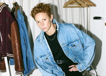 la-roux-wants-you-to-know-that-beyond-singing,-she-also-writes,-produces-and-performs-…
