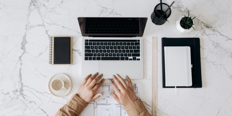 we’re-in-a-wait-and-see-job-market-now-–-linkedin