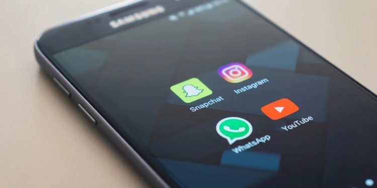 instagram-vs.-snapchat-for-teens:-which-app-is-safer—and-what-you-can-control-for-free