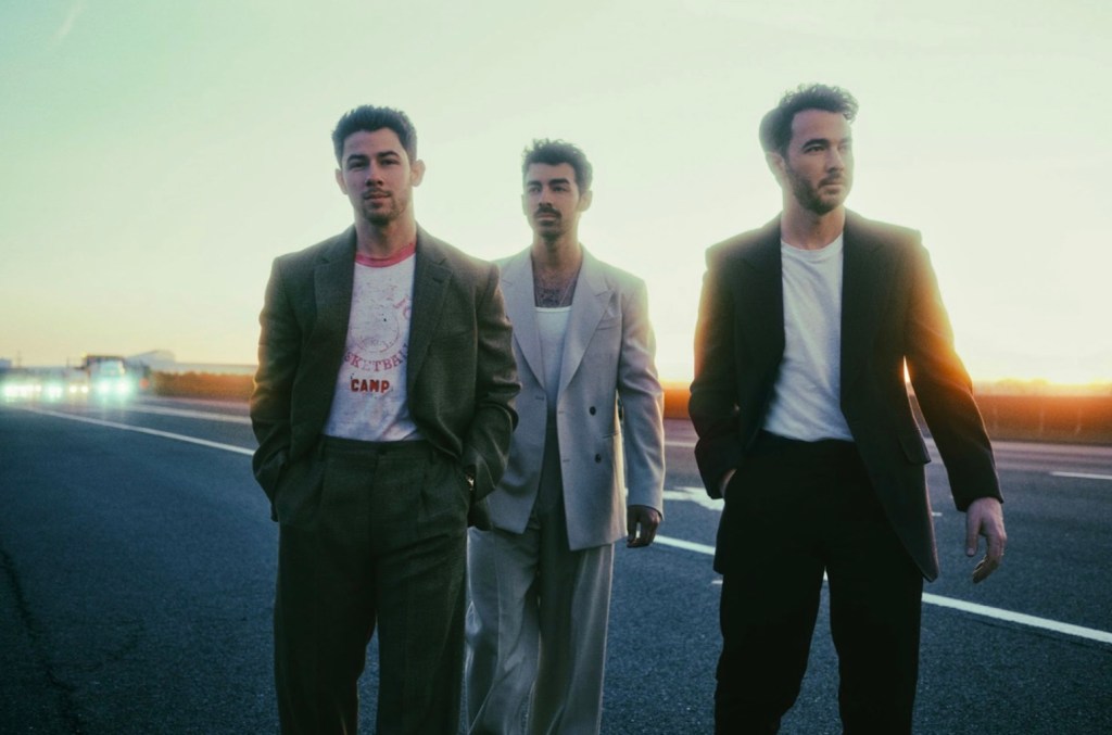 jonas-brothers-sell-portion-of-music-catalog-to-dad’s-company-–-billboard