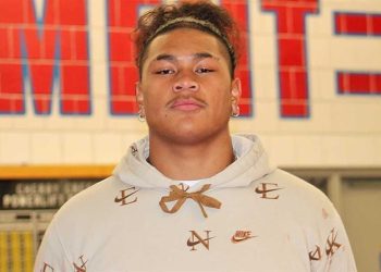 four-star-dl-tufanua-ionatana-umu-cais-set-to-announce-commitment-on-cbs-college-…