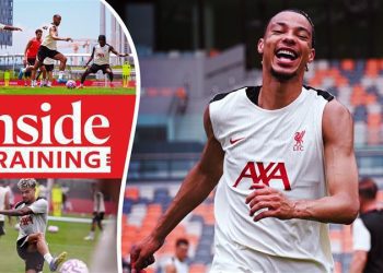 inside-training:-ekitike-involved-as-liverpool-train-pre-ac-milan