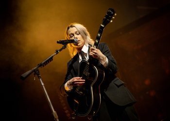 phoebe-bridgers-gets-legal-revenge-against-studio-owner-who-sued-her-over-abuse-claims