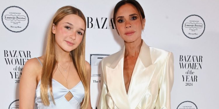 harper-seven-steals-her-mom’s-hermes-bag-and-victoria-beckham-finds-out-on-instagram