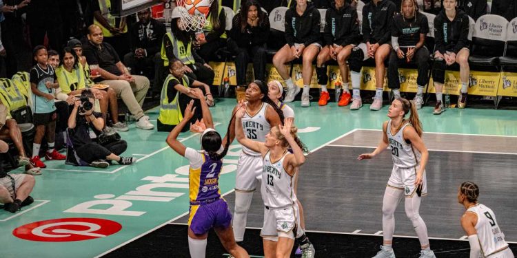 liberty-fall-to-sparks-after-rickea-jackson’s-buzzer-beater-denies-their-comeback-bid-|-amnewyork