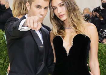 justin-bieber-and-hailey-bieber-show-off-rare-pda-celebrating-swag’s-release-–-e!-news