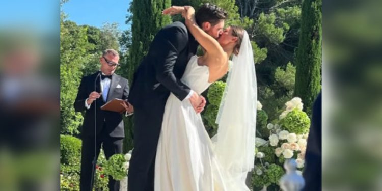 everyone-is-sharing-draisaitl-wedding-photos-and-it-looked-like-a-blast-|-sports-–-daily-hive