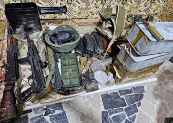 israel-launches-ground-raids-in-southwest-syria,-captures-several-locals