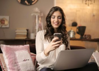 sponsored-love:-how-twitch-view-bots-are-changing-the-streaming-game