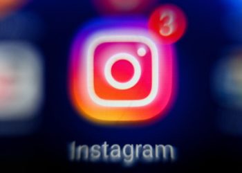 instagram-finally-adds-‘reposts’-to-let-people-share-other-accounts’-pictures