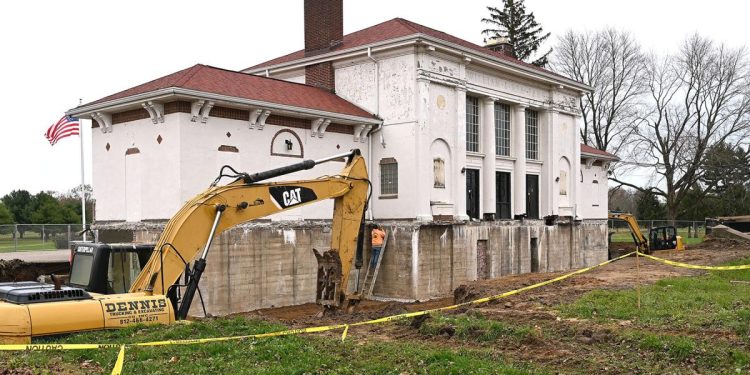 rea-park-clubhouse-100th-anniversary-call-for-materials-–-terre-haute-tribune-star