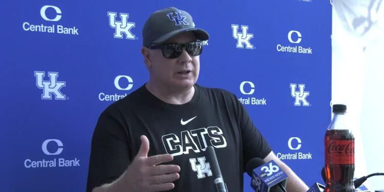 fb:-coach-stoops-post-practice-8-9-–-vimeo