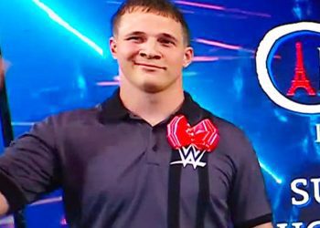 identity-of-new-referee-in-charlotte-flair-match-on-wwe-smackdown-revealed