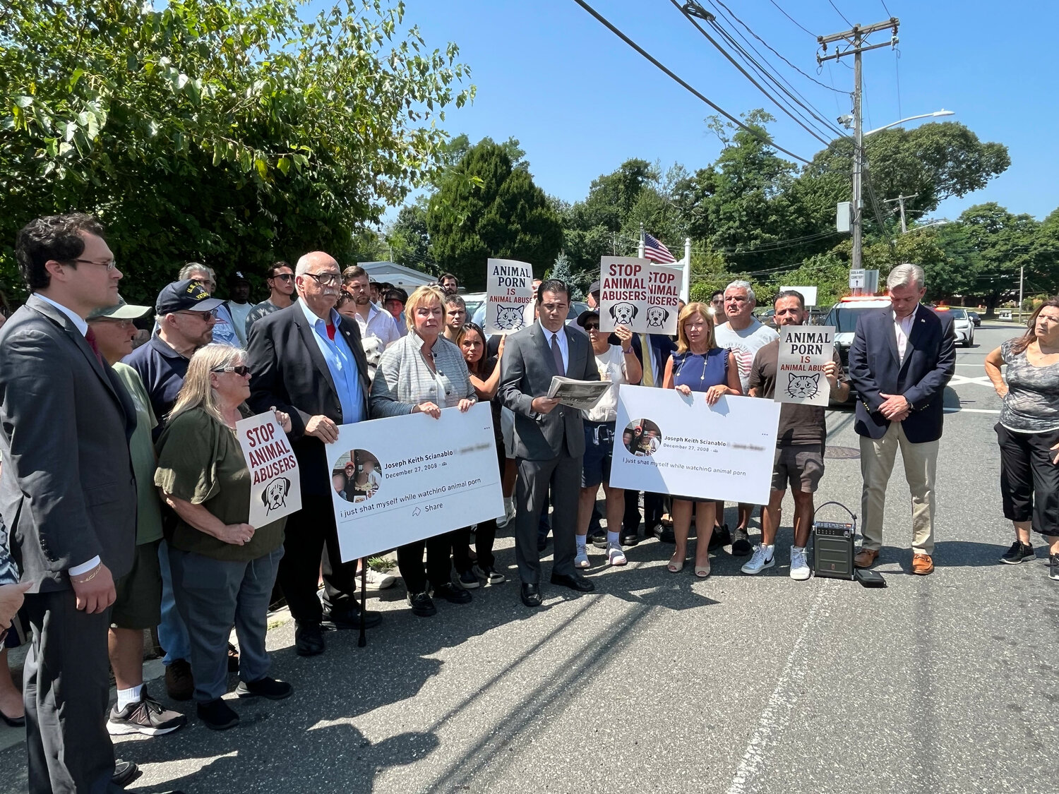 town-of-hempstead-candidates-spar-over-2008-facebook-post-|-herald-community-newspapers